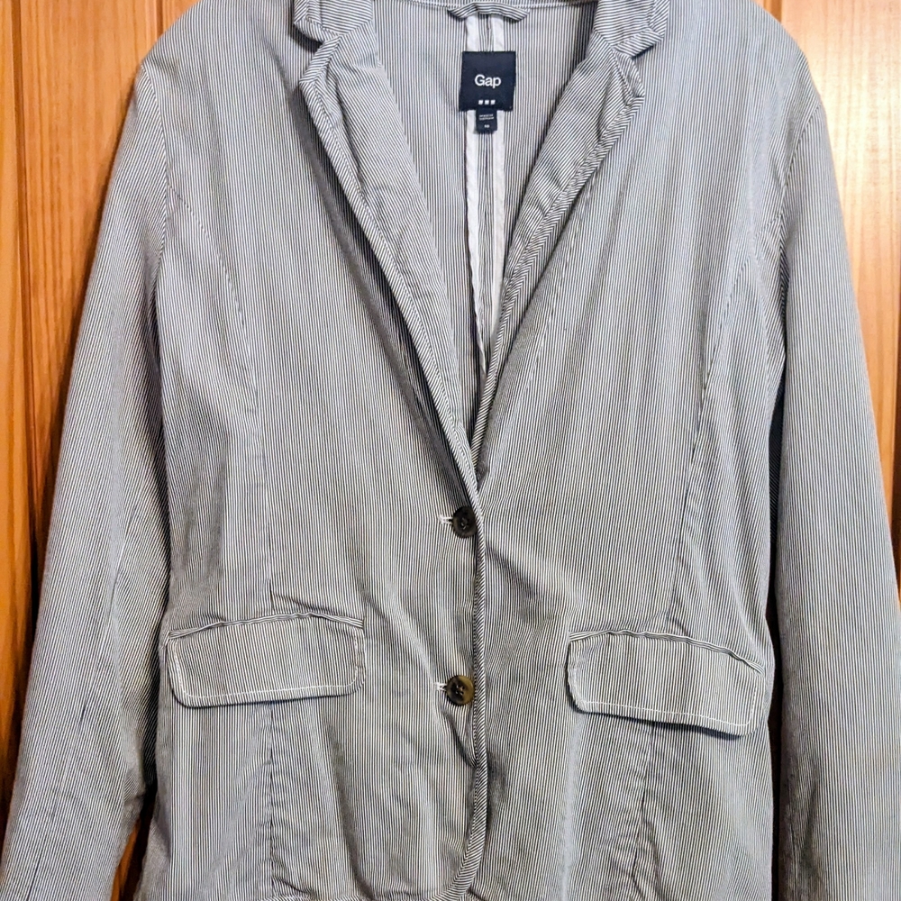 GAP Blue & White Pinstriped Blazer- Size 10